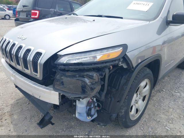 1C4PJLAB3EW123759 Jeep Cherokee Sport