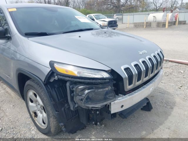 1C4PJLAB3EW123759 Jeep Cherokee Sport