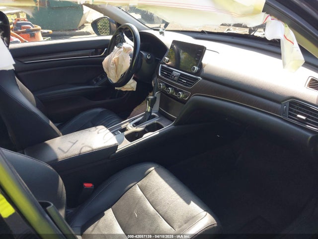 1HGCV1F58JA217218 Honda Accord Ex-l