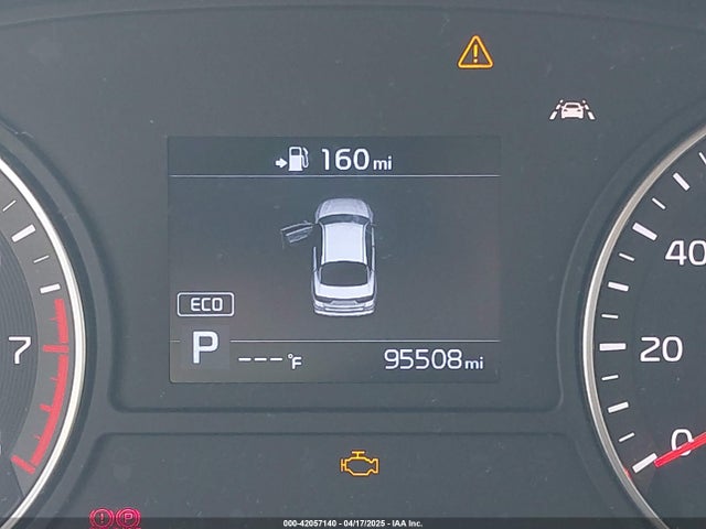 5XXGT4L38KG320865 KIA Optima Lx