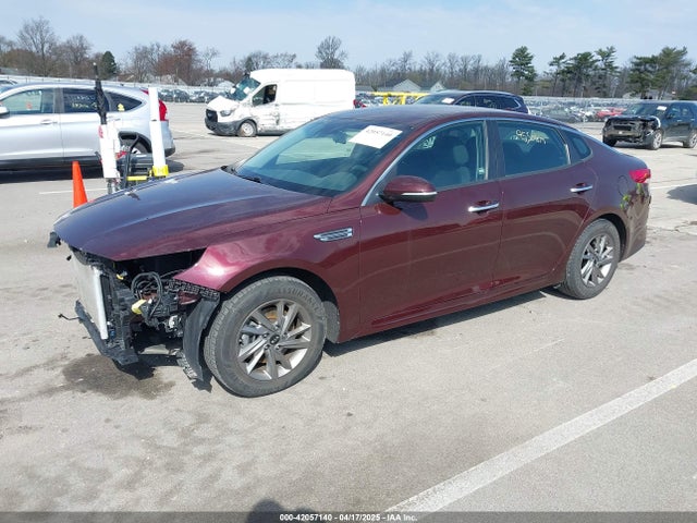 5XXGT4L38KG320865 KIA Optima Lx