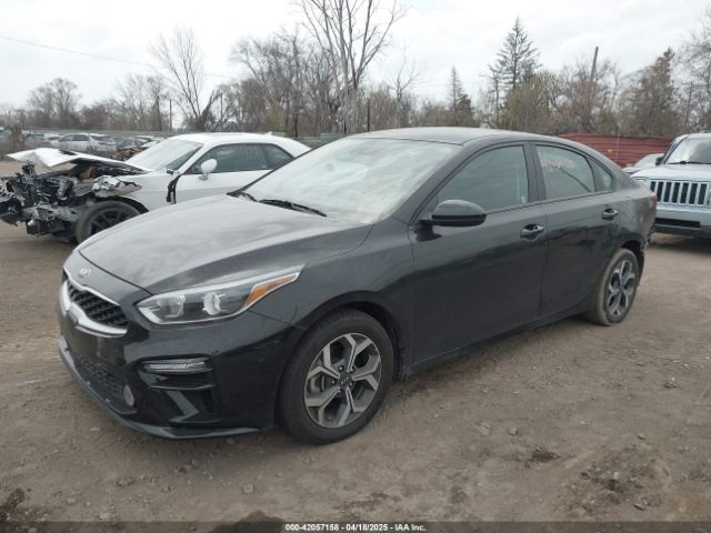 3KPF24AD3ME326093 KIA Forte Lxs