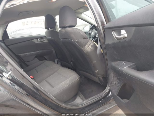 3KPF24AD3ME326093 KIA Forte Lxs