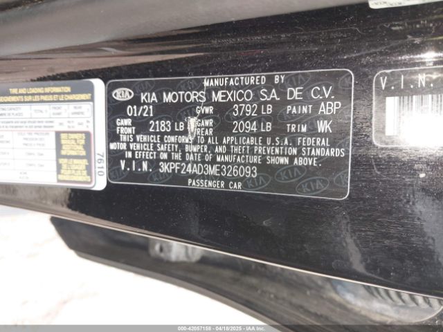 3KPF24AD3ME326093 KIA Forte Lxs