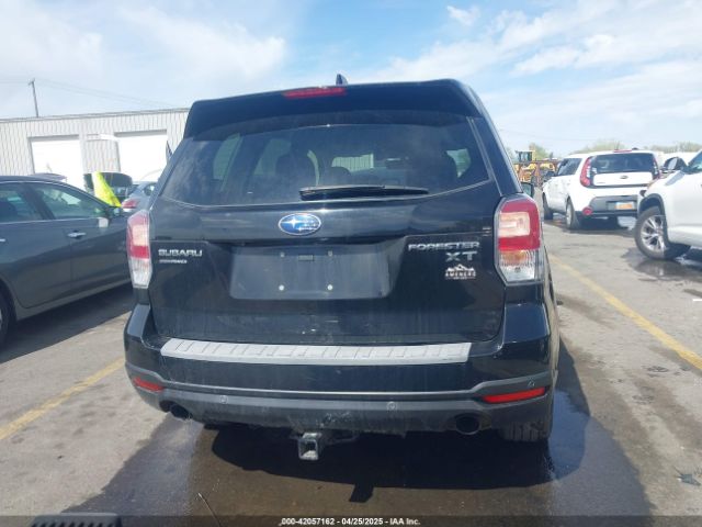JF2SJGWC3JH433591 Subaru Forester 2.0xt Touring