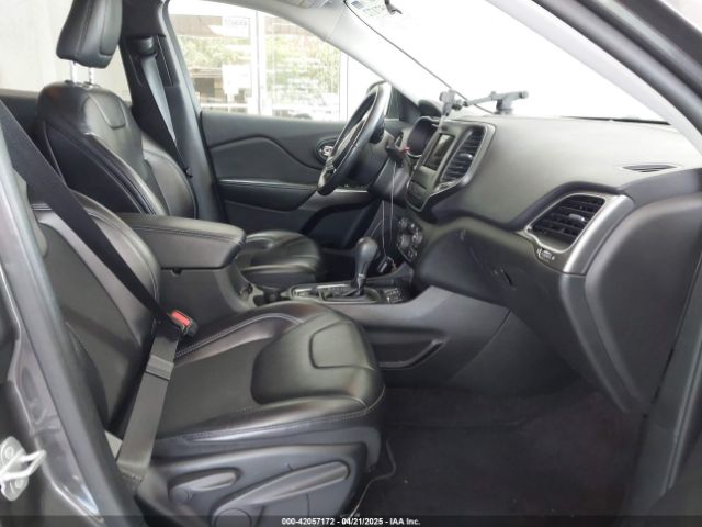 1C4PJLLB5KD263221 Jeep Cherokee Latitude Plus Fwd