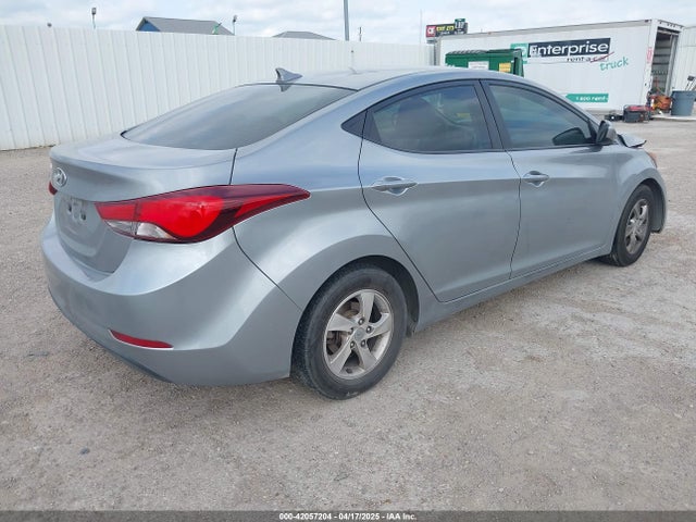 KMHDH4AE6FU310954 Hyundai ELANTRA SE