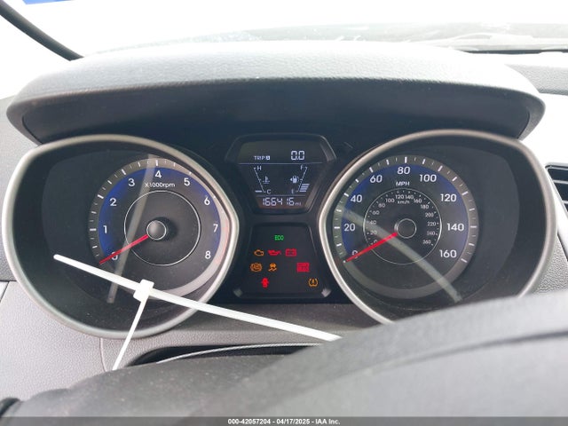 KMHDH4AE6FU310954 Hyundai ELANTRA SE