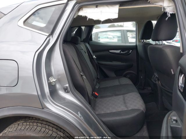 JN1BJ1CP2JW191510 Nissan Rogue Sport Sv