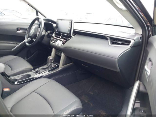 7MUDAABG6NV030600 Toyota Corolla Cross Xle