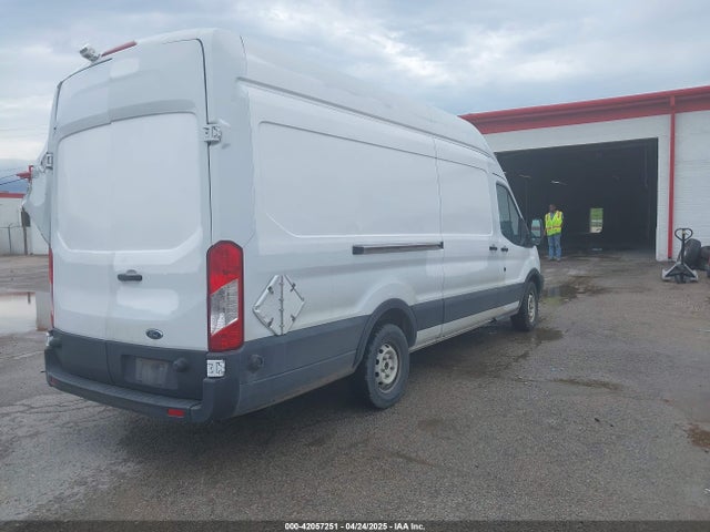 1FTCR3XVXFKA20761 Ford Transit-250