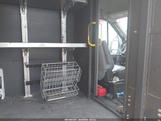 1FTCR3XVXFKA20761 Ford Transit-250