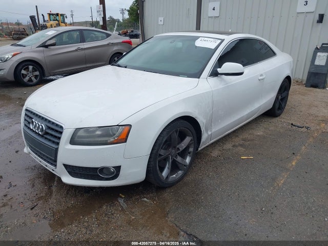 2010 AUDI A5 WAULFAFR5AA055317 Photo 1