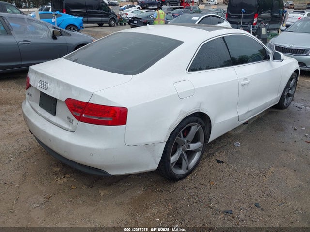 2010 AUDI A5 WAULFAFR5AA055317 Photo 3