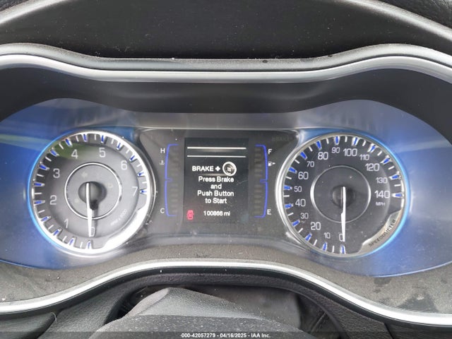 1C3CCCAB6FN708209 Chrysler 200 Limited