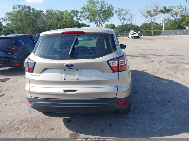 1FMCU0F73JUA27916 Ford ESCAPE S