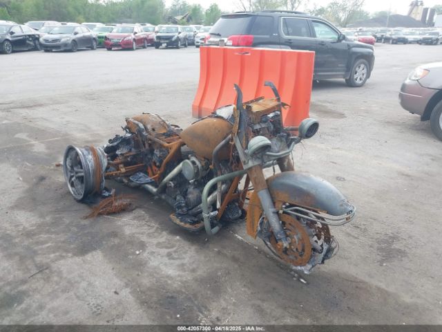2008 HARLEY-DAVIDSON FLHTCUI 1HD1FC4198Y694867