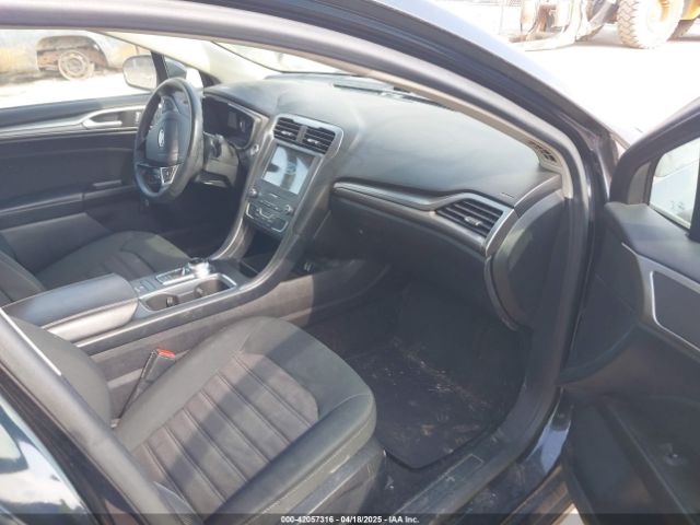 3FA6P0HD2LR146651 Ford FUSION SE