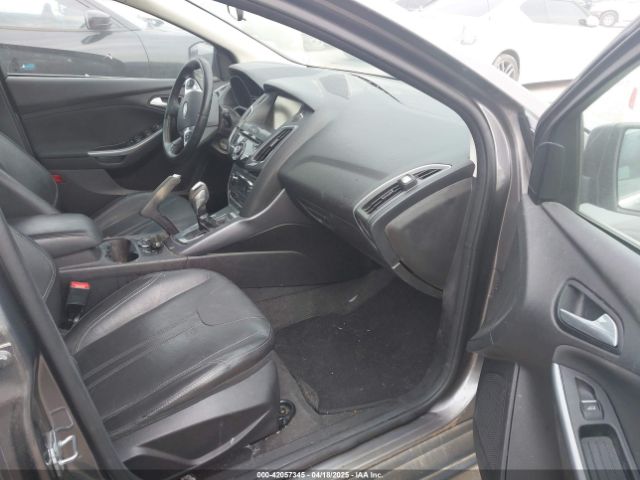 1FADP3N29EL382128 Ford Focus Titanium