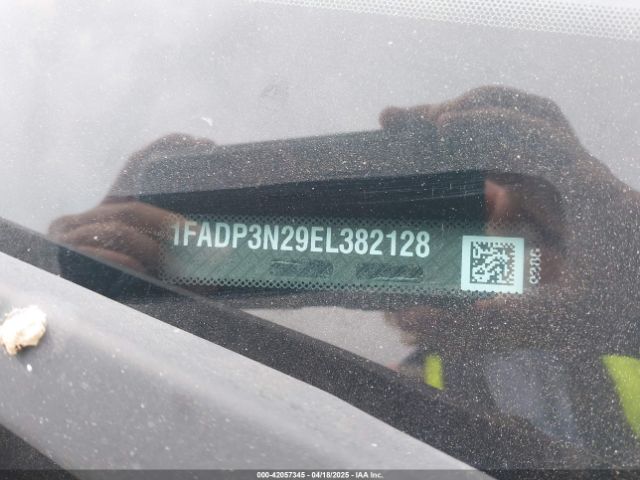 1FADP3N29EL382128 Ford Focus Titanium