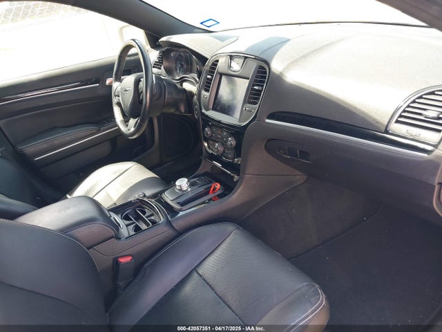 Chrysler 300 300s 2019 2C3CCABG2KH604978 Image 5