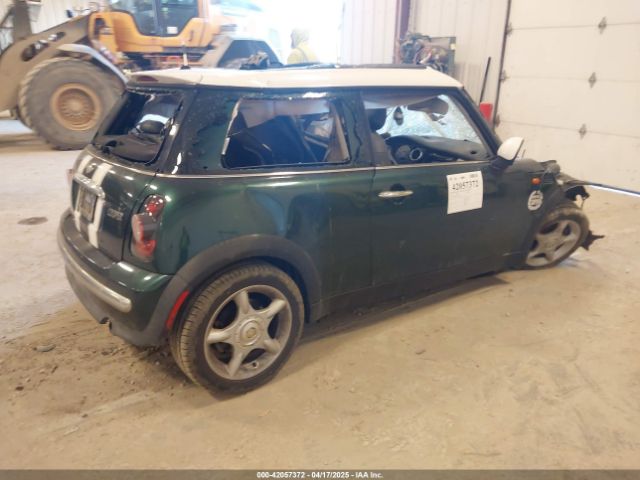 2004 MINI COOPER WMWRC33494TC55068 Photo 3
