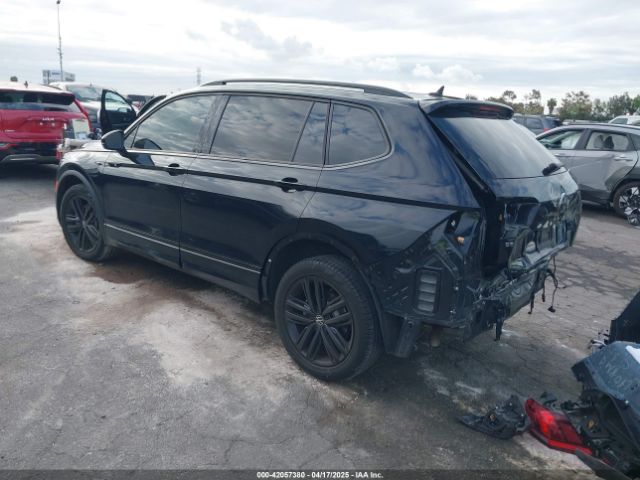 3VVCB7AX6NM165794 Volkswagen Tiguan 2.0t Se R-line Black