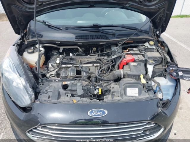 3FADP4EJ3JM132132 Ford FIESTA SE