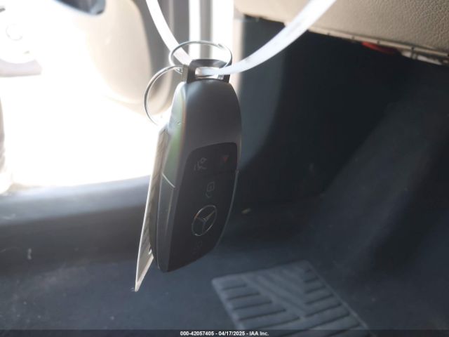 W1N0G8DB8MV318424 Mercedes-Benz Glc 300 Suv