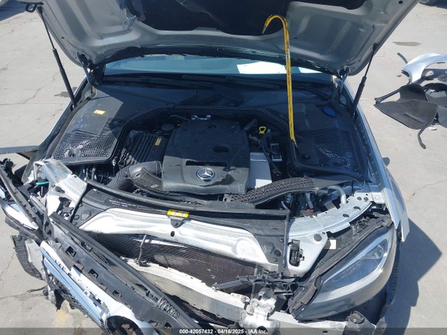 55SWF4JB5GU117647 Mercedes-Benz C-Class