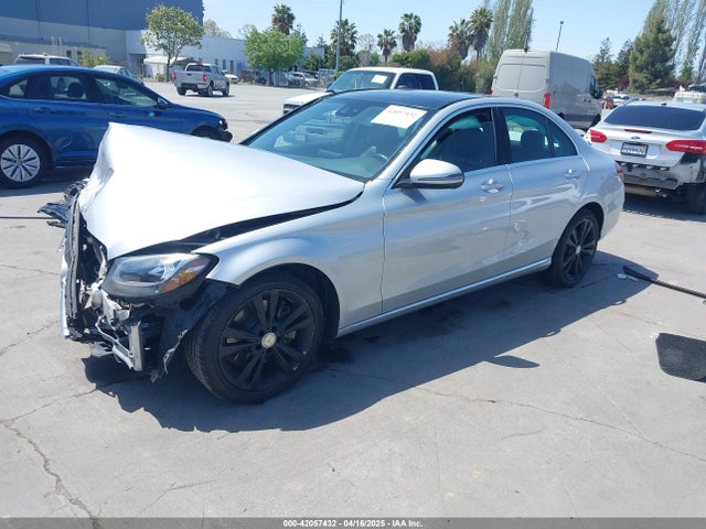 55SWF4JB5GU117647 Mercedes-Benz C-Class