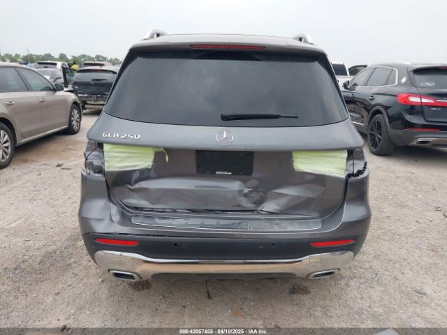 W1N4M4GB3PW328839 Mercedes-Benz GLB 250