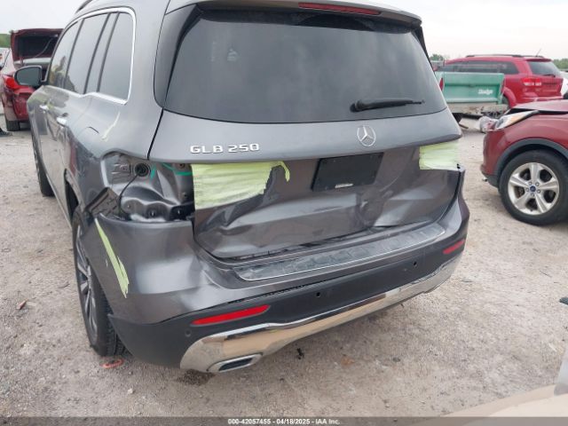 W1N4M4GB3PW328839 Mercedes-Benz GLB 250