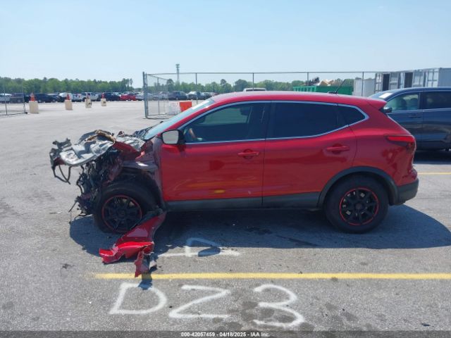 JN1BJ1CP4JW156970 Nissan Rogue Sport S
