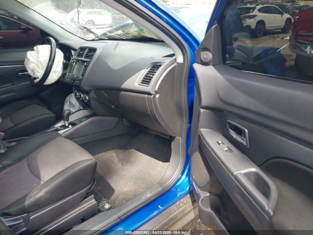 2018 MITSUBISHI OUTLANDER SPORT JA4AP3AU9JU011232 Photo 4