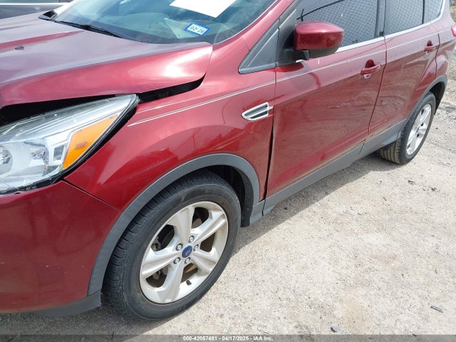 1FMCU0GX5EUA58458 Ford ESCAPE SE