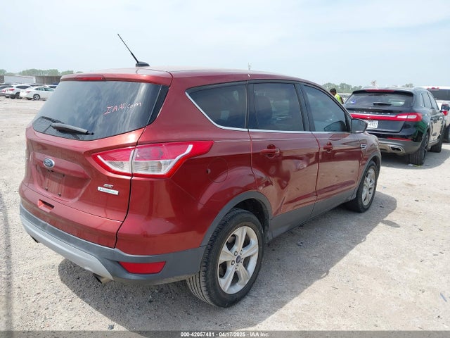 1FMCU0GX5EUA58458 Ford ESCAPE SE
