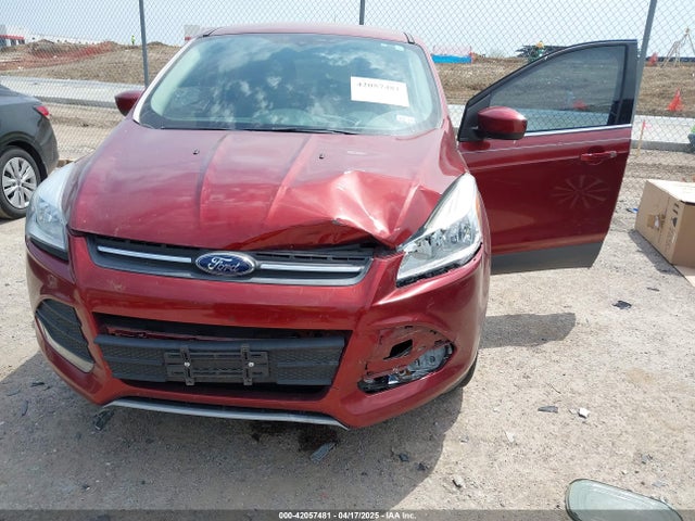 1FMCU0GX5EUA58458 Ford ESCAPE SE