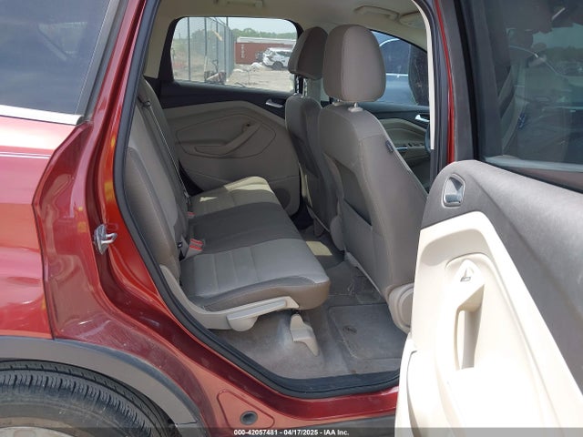 1FMCU0GX5EUA58458 Ford ESCAPE SE