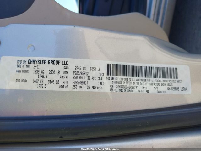 2011 CHRYSLER TOWN & COUNTRY 2A4RR6DG4BR667311 Photo 8