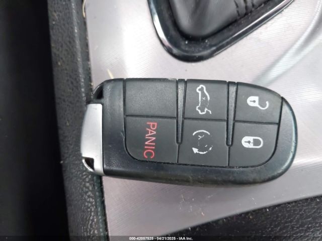 2022 DODGE CHARGER 2C3CDXCT1NH169757 Photo 10