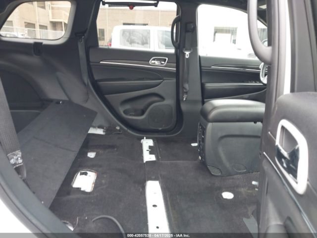 1C4RJFBG5JC334106 Jeep Grand Cherokee Sterling Edition 4x4