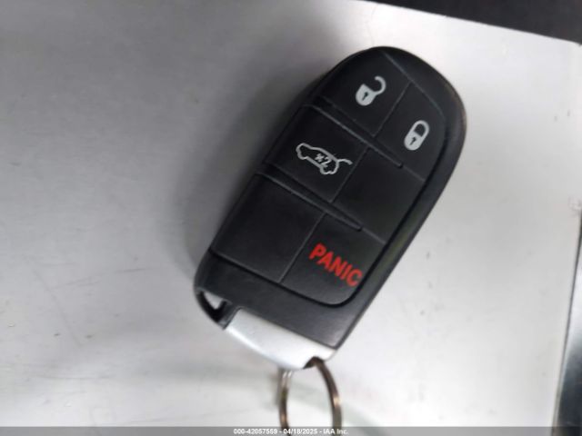 2C3CDZAG9GH153066 Dodge Challenger Sxt