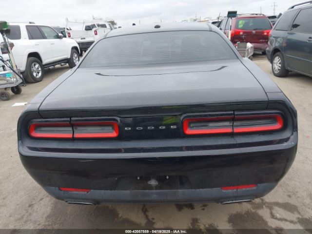 2C3CDZAG9GH153066 Dodge Challenger Sxt