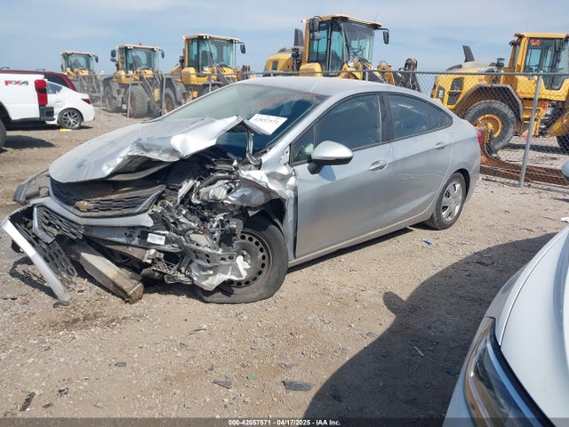 1G1BC5SMXH7265369 Chevrolet Cruze Ls Auto