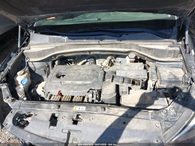 5XYZT3LB4JG569135 Hyundai Santa Fe Sport 2.4l