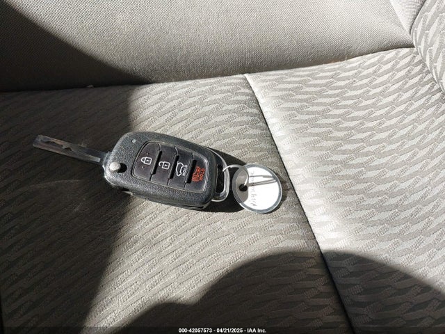 5XYZT3LB4JG569135 Hyundai Santa Fe Sport 2.4l