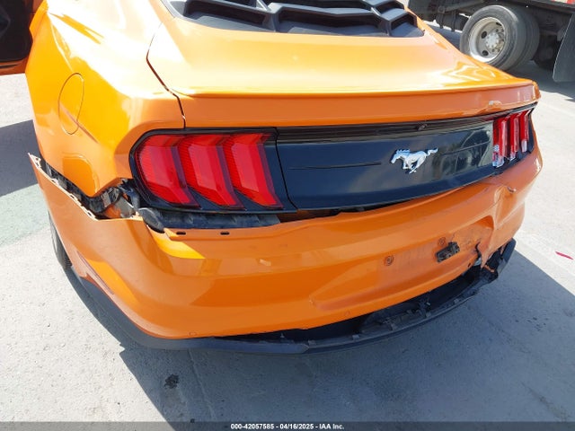 Ford Mustang Ecoboost Fastback 2020 1FA6P8TH9L5177150 Image 6