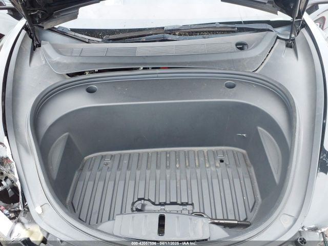 5YJ3E1EA7NF314744 Tesla Model 3 Rear-wheel Drive