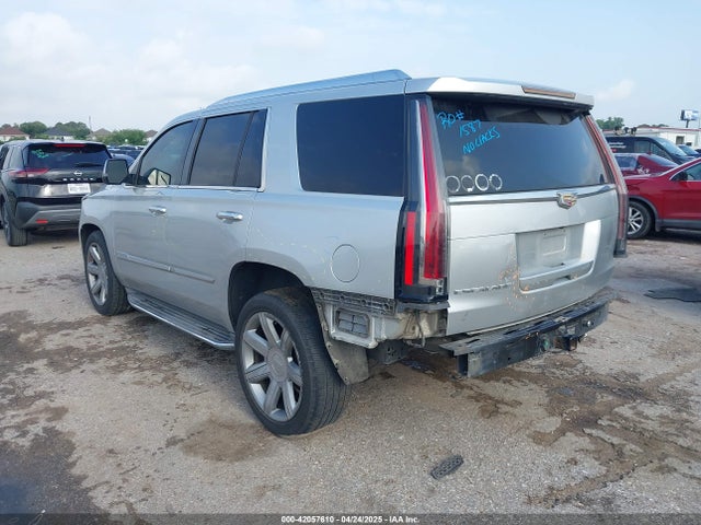 2015 CADILLAC ESCALADE 1GYS3MKJ7FR518389 Photo 2